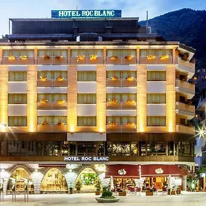 https://roc-blanc.andorra-la-vella-hotels.net